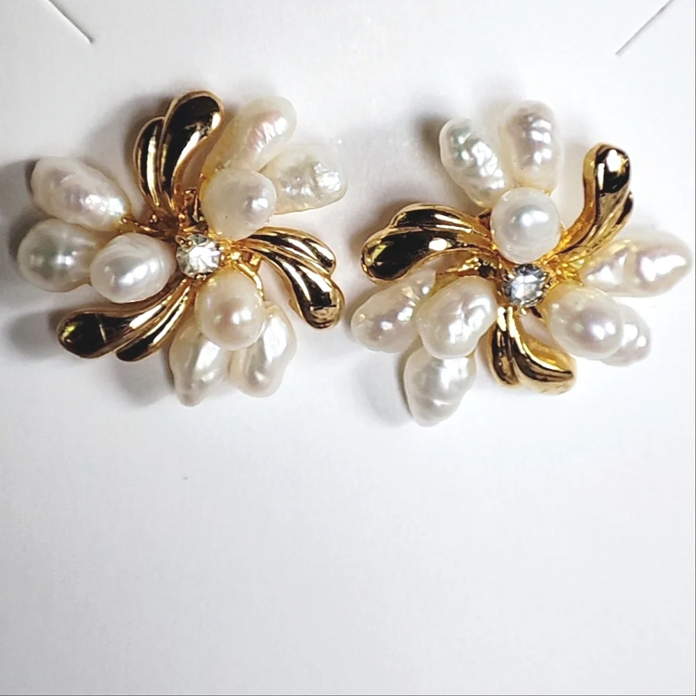 Fresh Water Pearls this listing